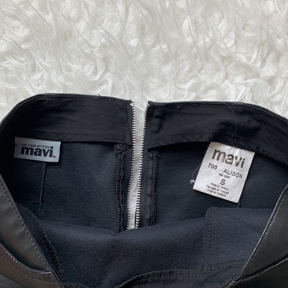 Vintage Faux Leather Mini Skirt - Picture 4 of 4